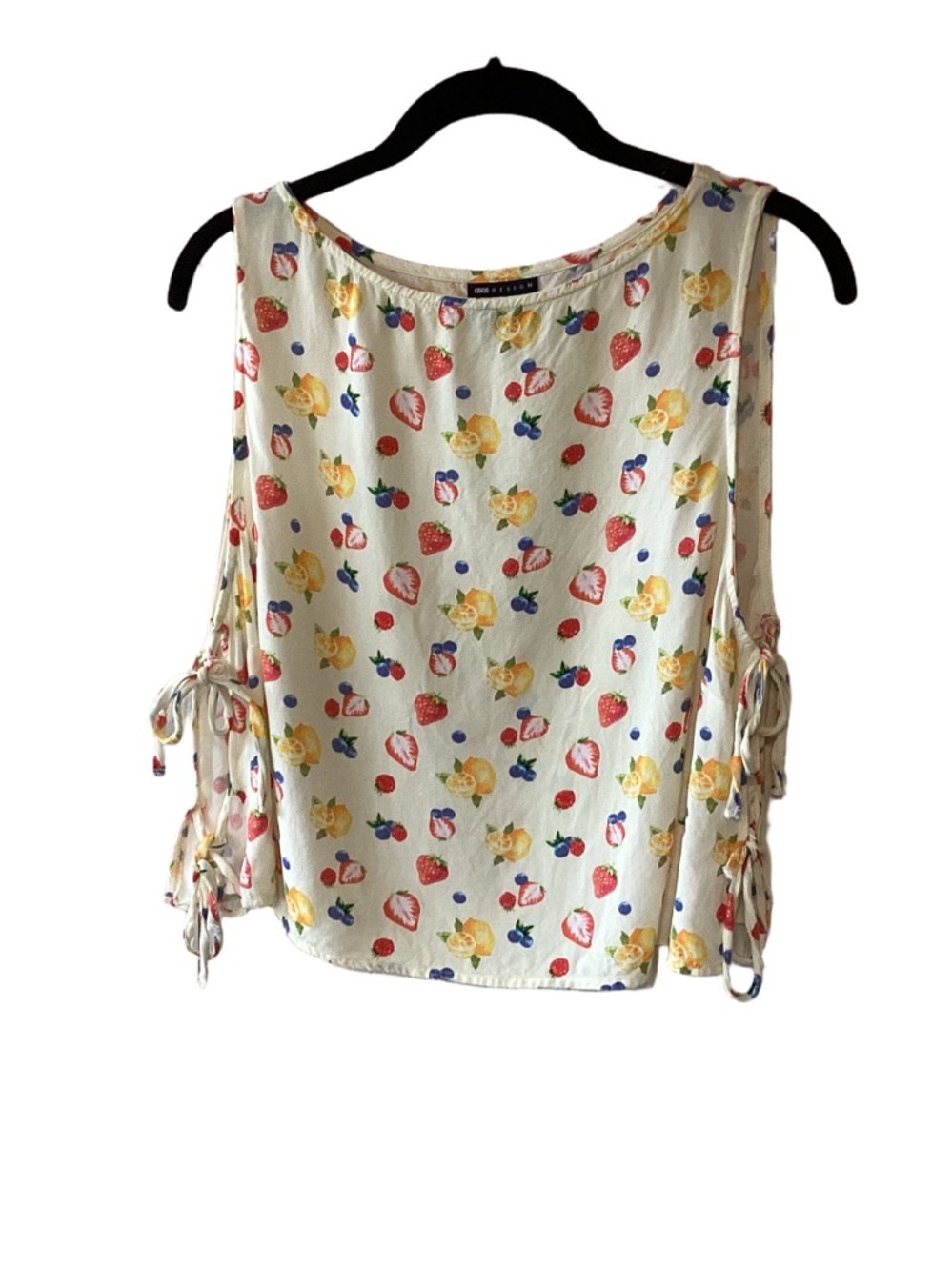 ASOS DESIGN Linen Look Fruit Print Tie Side Top Blouse - Picture 2 of 10